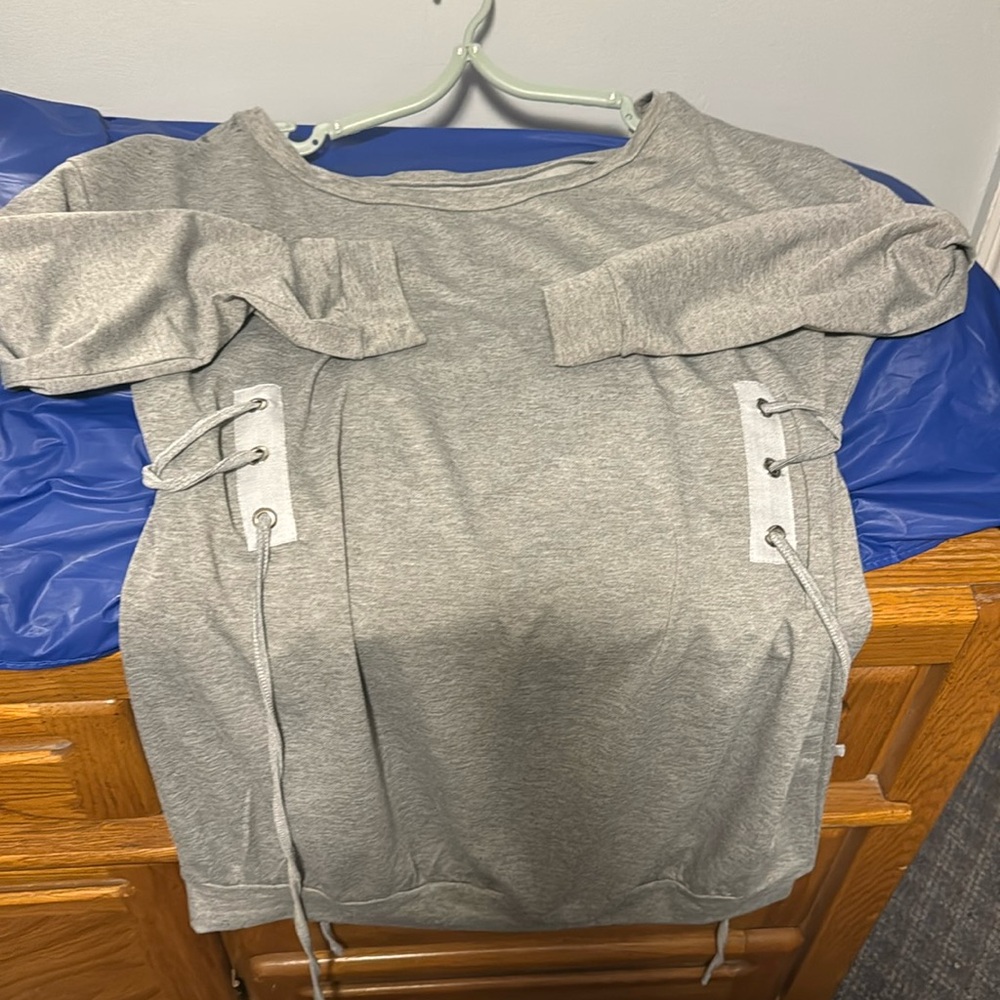 Fall off the shoulder grey sweater dress, size L